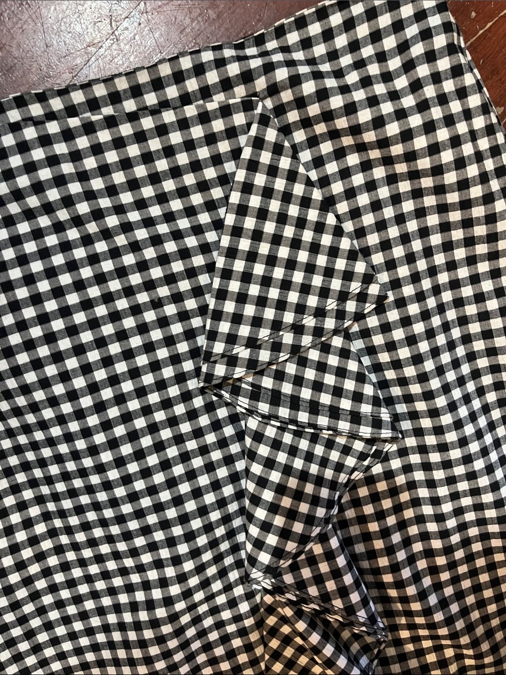 Who What Wear Black and White Gingham Ruffle-Front Pencil Skirt - Picture 3 of 9